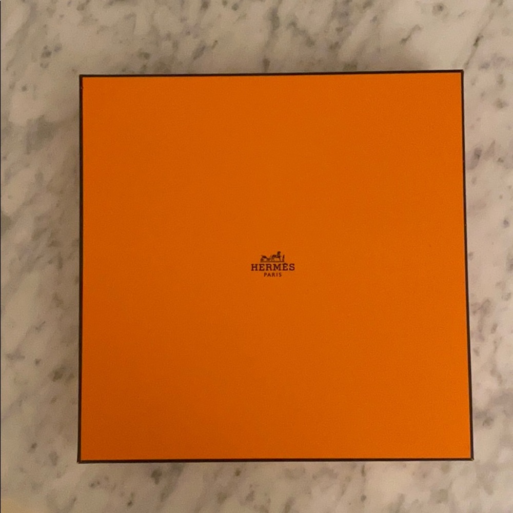 Hermès Box
